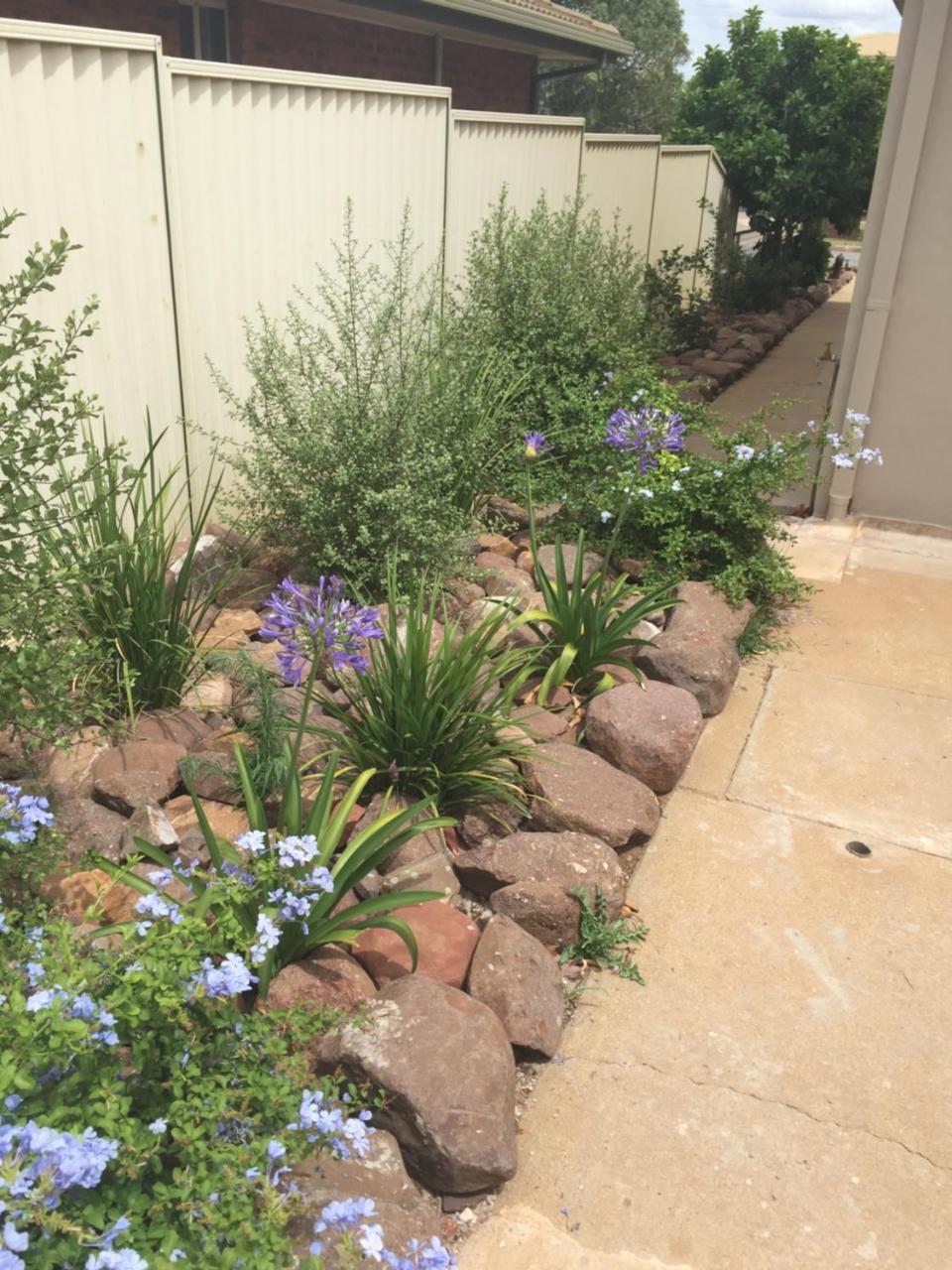 Kindred Studio Apartments Leeton Esterno foto